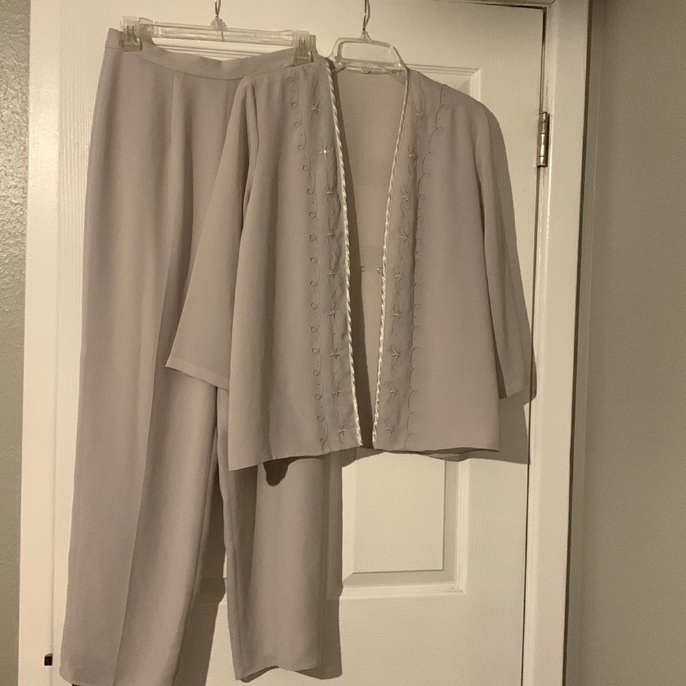 Vintage R & M Richards pant set